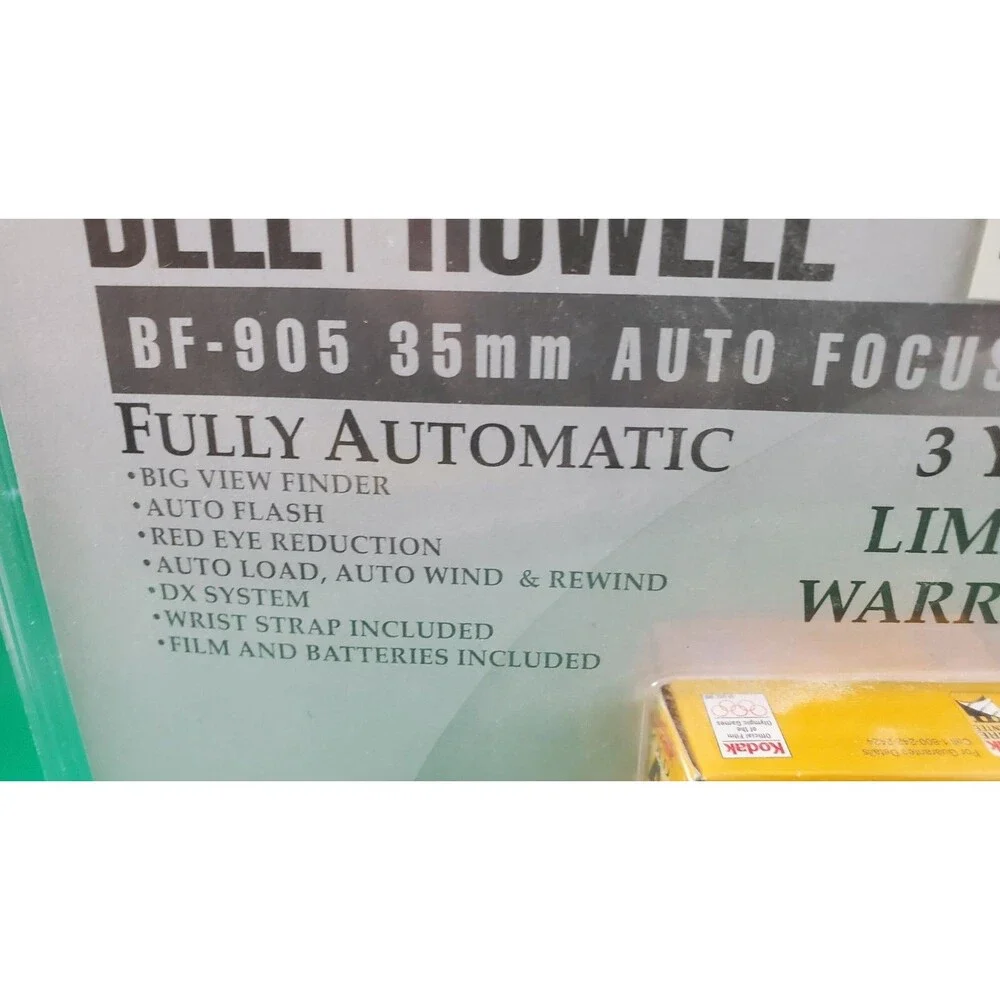 Bell Howell BF-905 Fully Automatic 35mm Auto Focus - NOS, Sealed